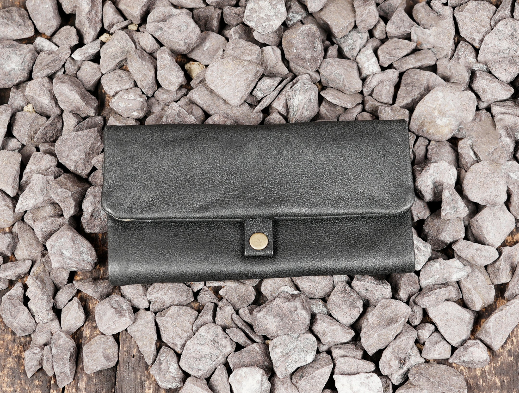 handmade leather tobacco pouch