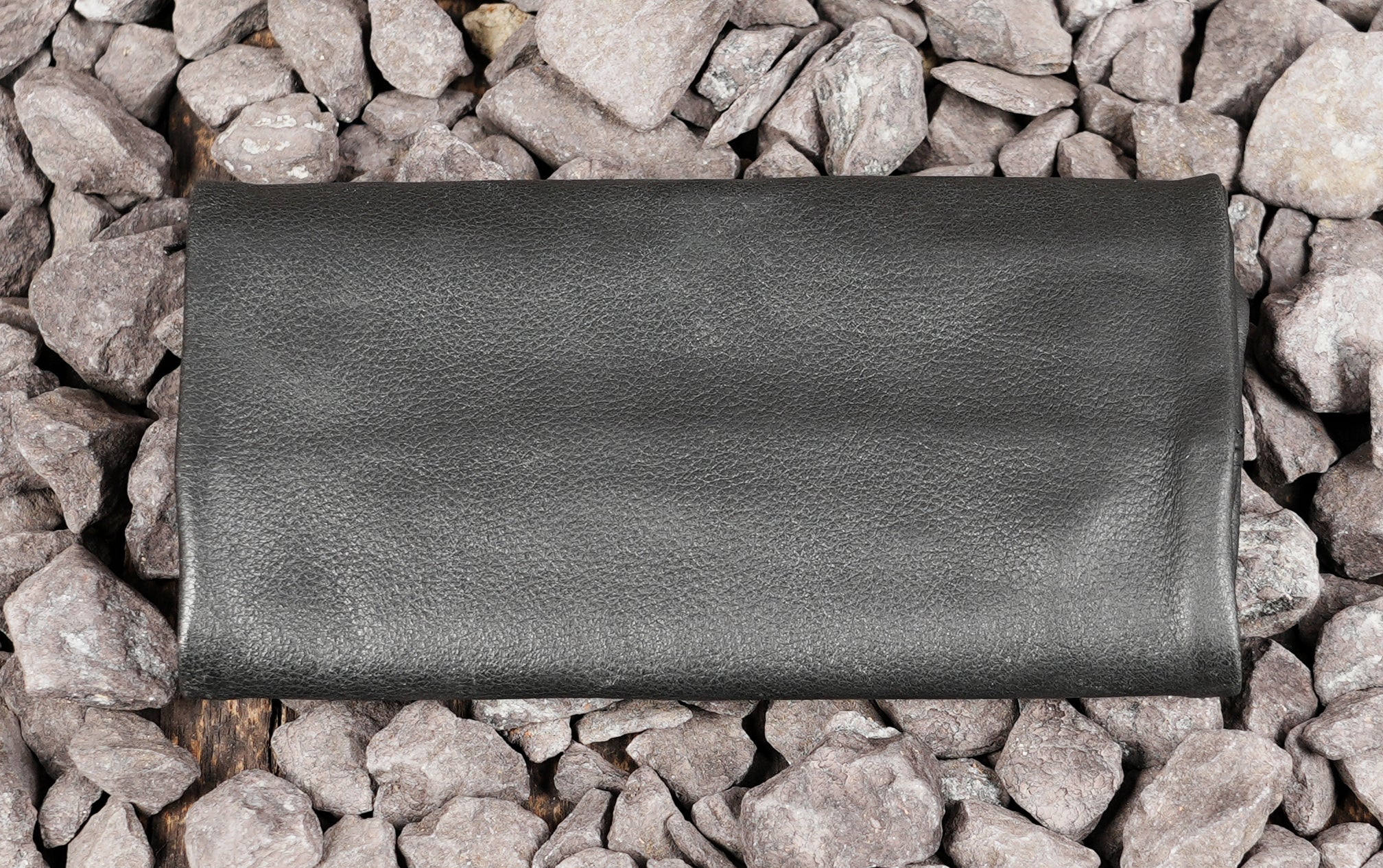 leather rolling tobacco pouch