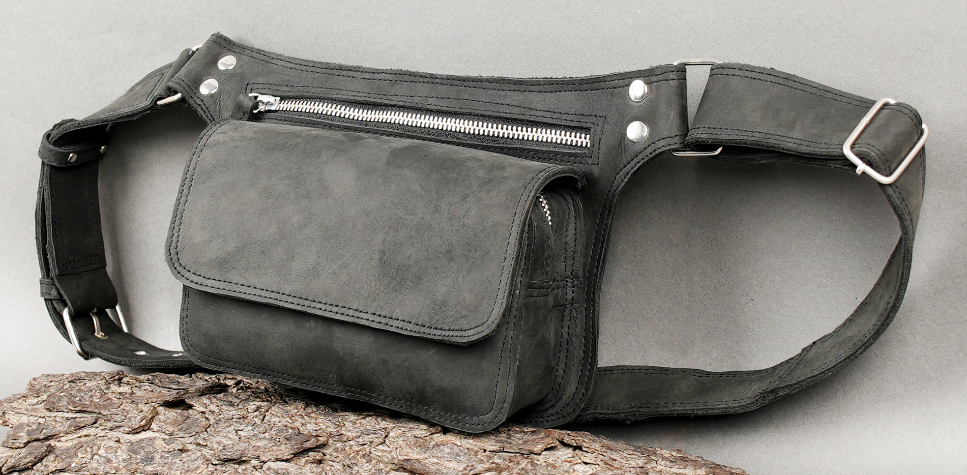 Leather waist belt bag with reinforced stitching