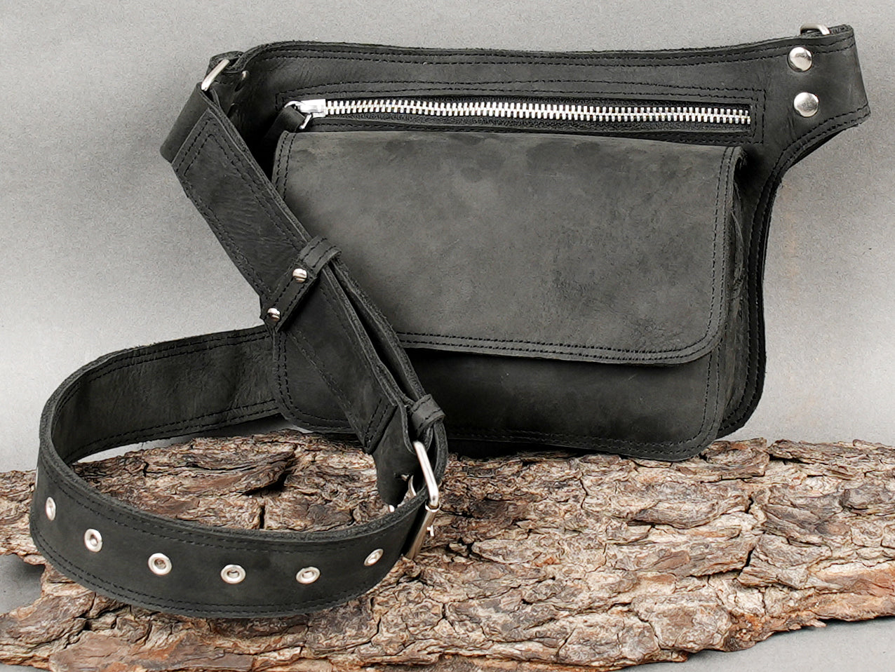 Black leather waist belt with secure zipper pocket