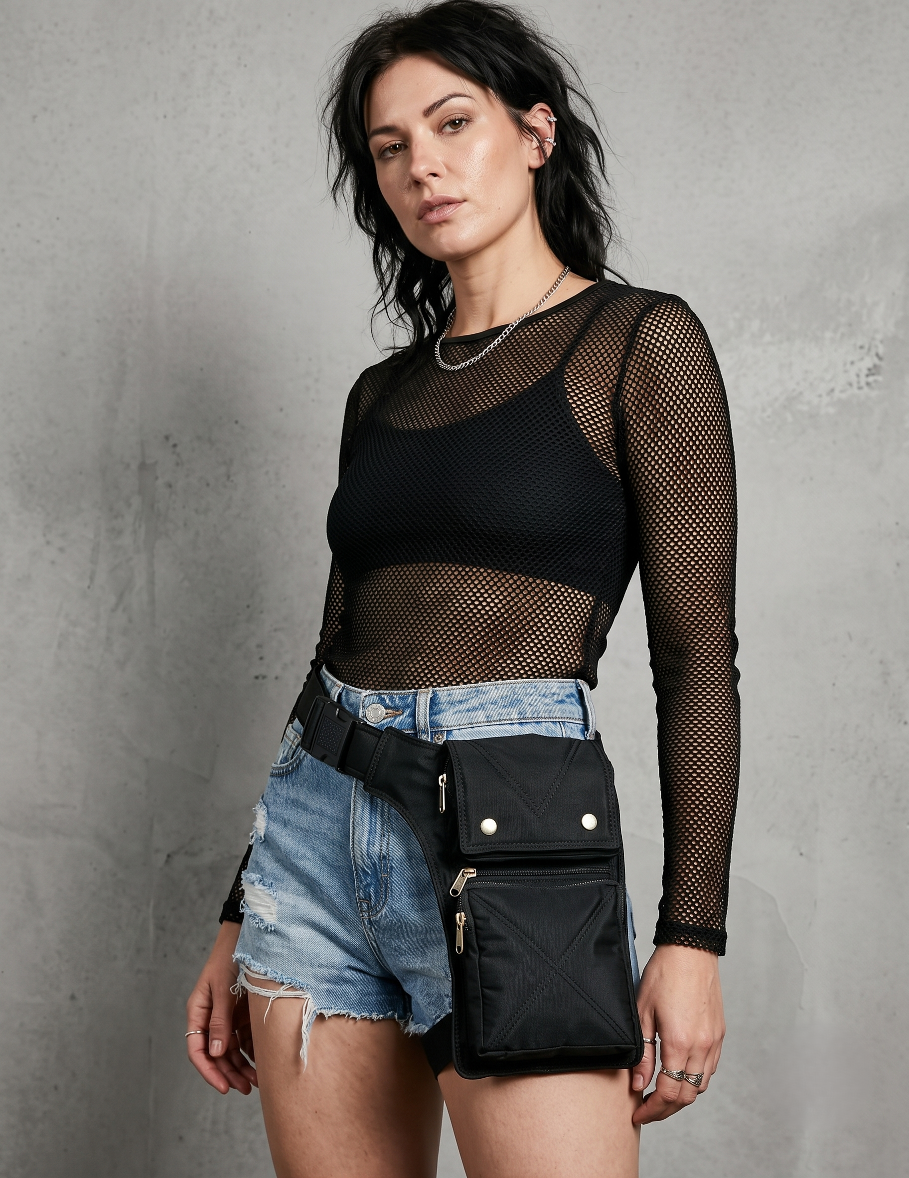 Black cotton drop leg bag with adjustable thigh strap