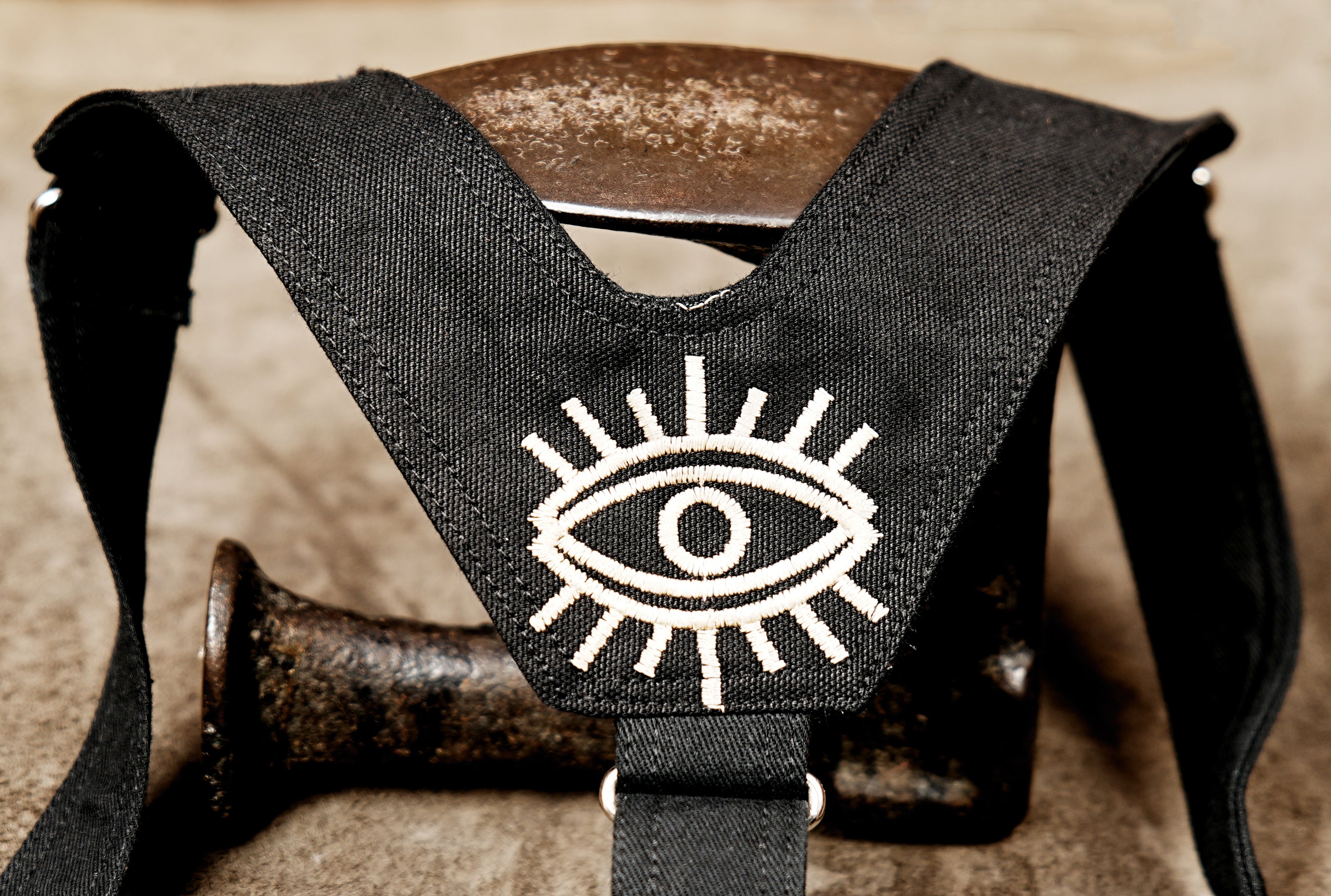 Unisex cotton shoulder holster with adjustable buckle straps