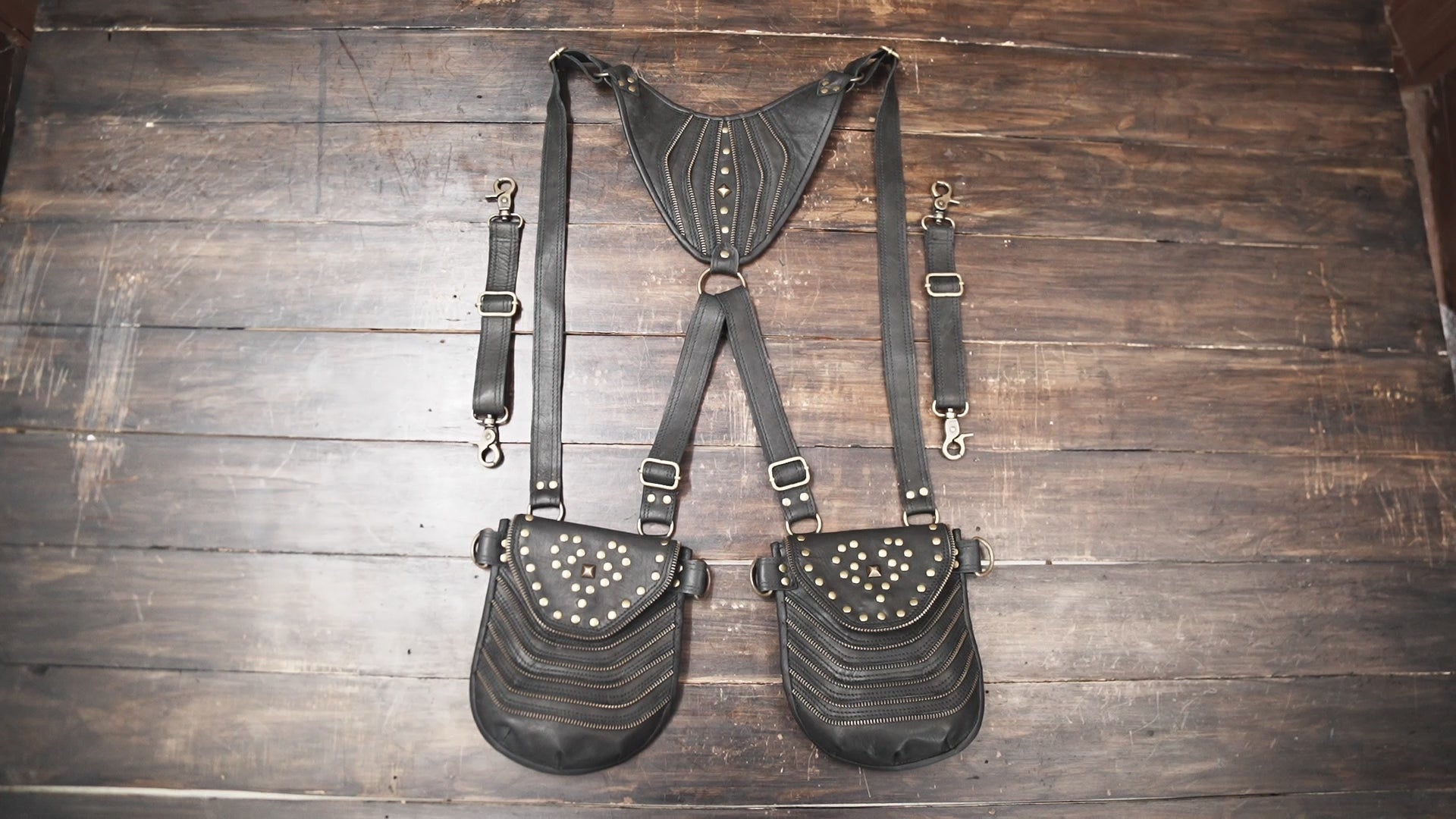 Handmade Leather holster bag with Labradorite Gemstone - Unisex Festival Cosplay