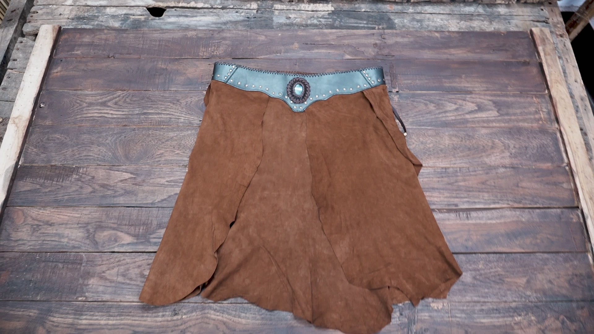 Handmade Brown Leather Skirt with Gemstone Waist – Festival & Boho Fashion (LT-AB-SKT-6023)
