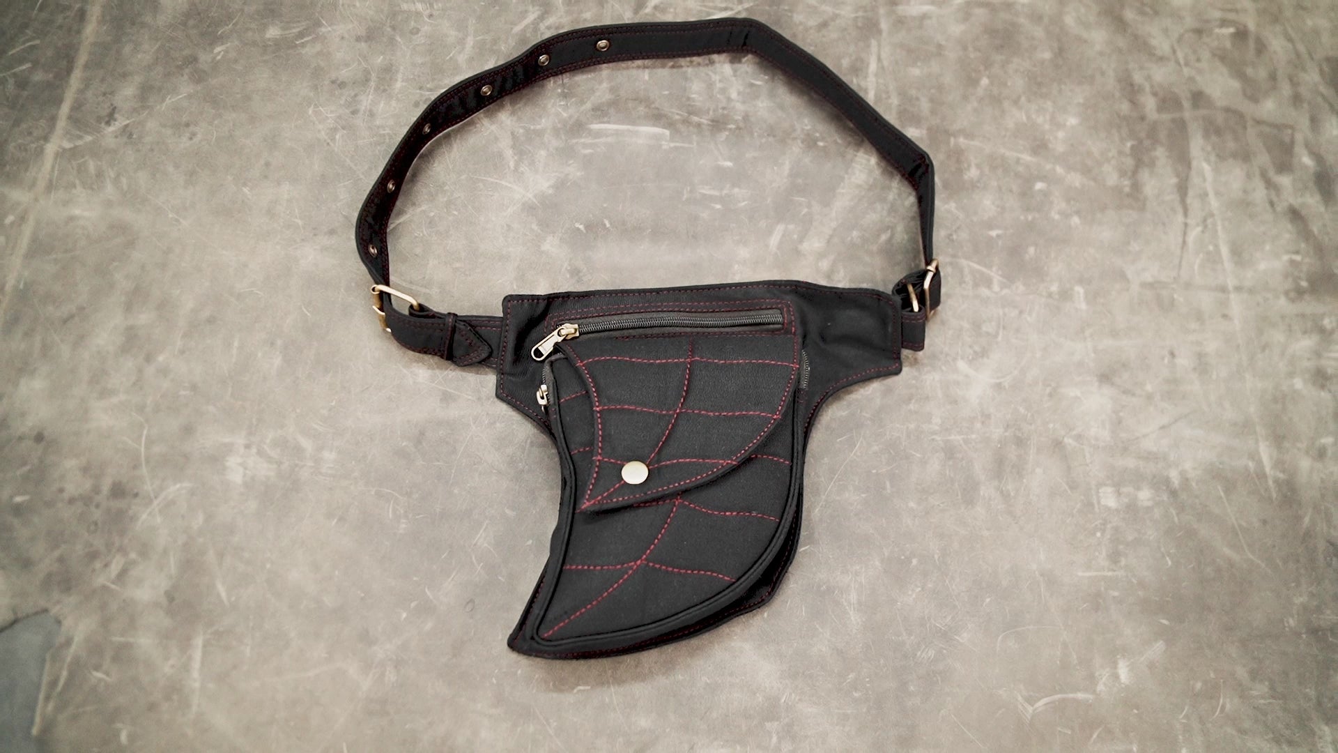 Handmade cotton utility waist pouch for men and women.