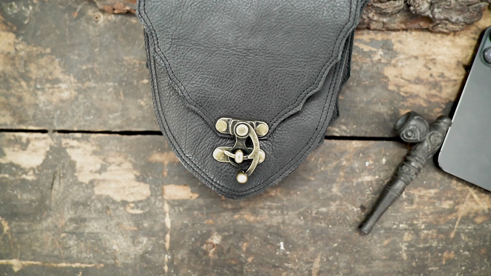 Handmade leather waist belt with zipper pocket