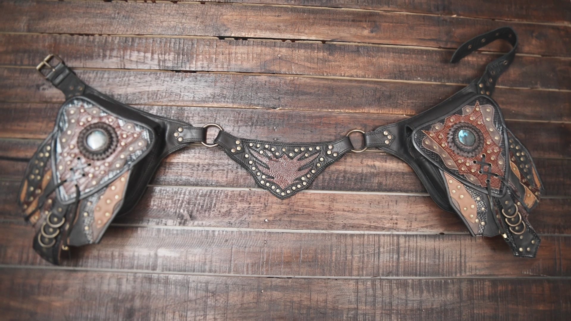 Tribal Leather Waist Belt with Dual Pouches – Burning Man & Cosplay Fashion