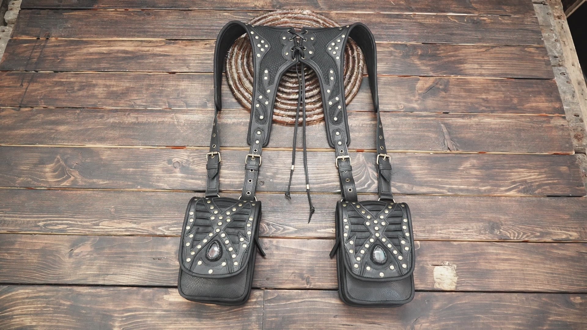 Black Leather Holster with Double Pockets – Steampunk & Cosplay Accessory For Unisex with gemstone 