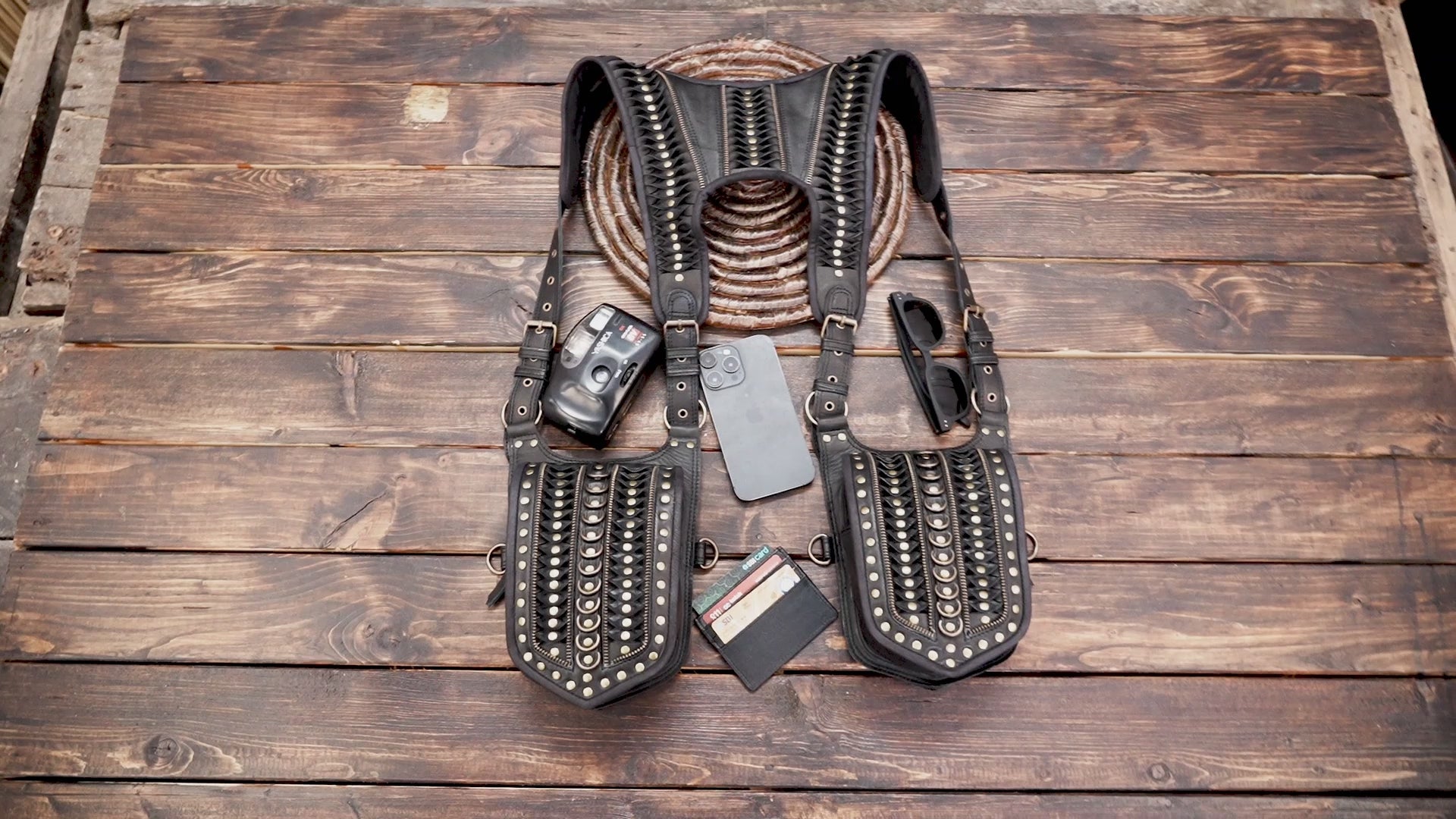 Handmade Black Leather Holster: Stylish Phone & Accessory Pouch