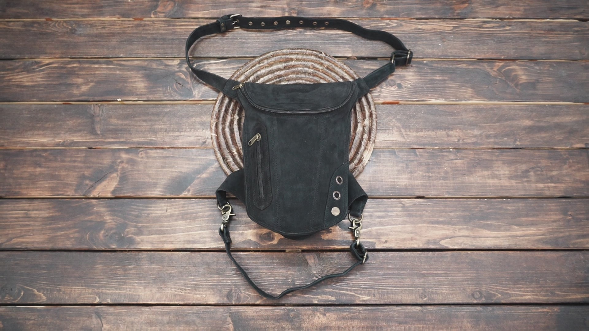 Leather thigh bag belt with adjustable waist strap and metal clips